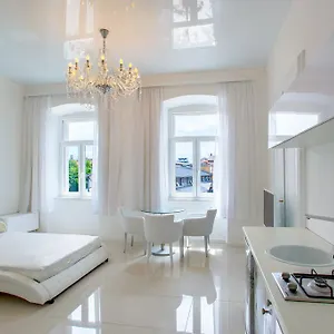 collins-apartments-center.in-istria.net/